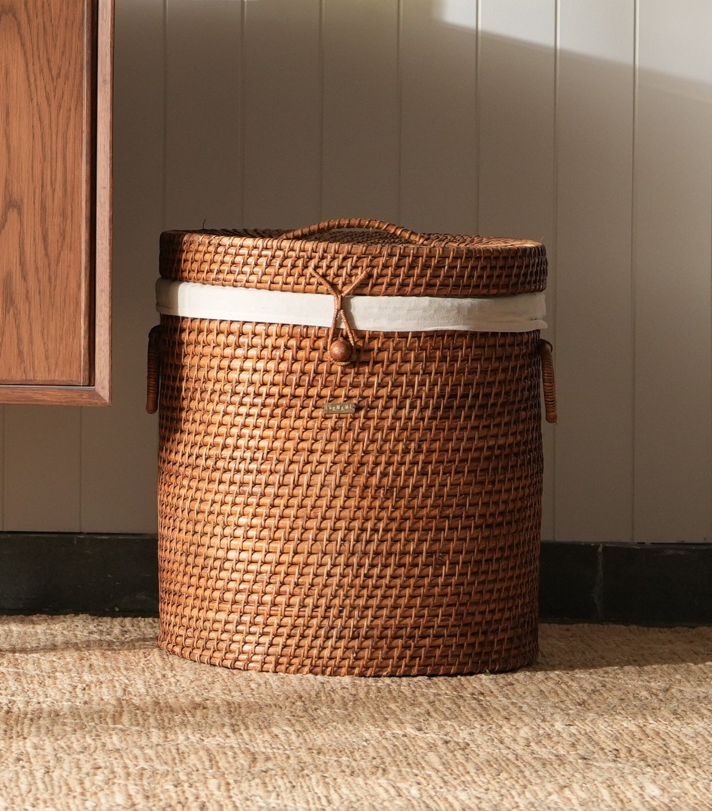 OVAL LAUNDRY BASKET - NATURAL