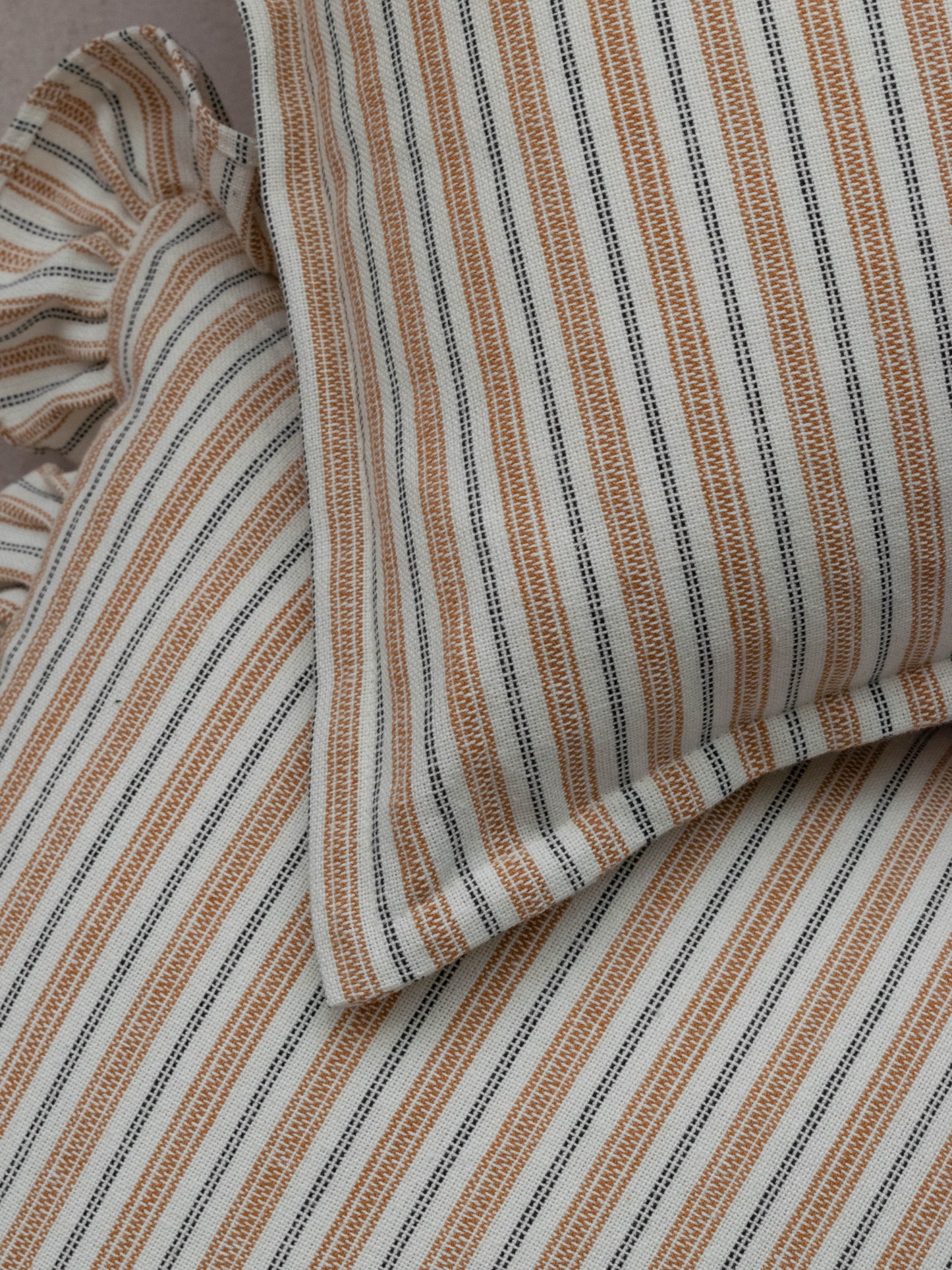 KEN STRIPE CUSHION