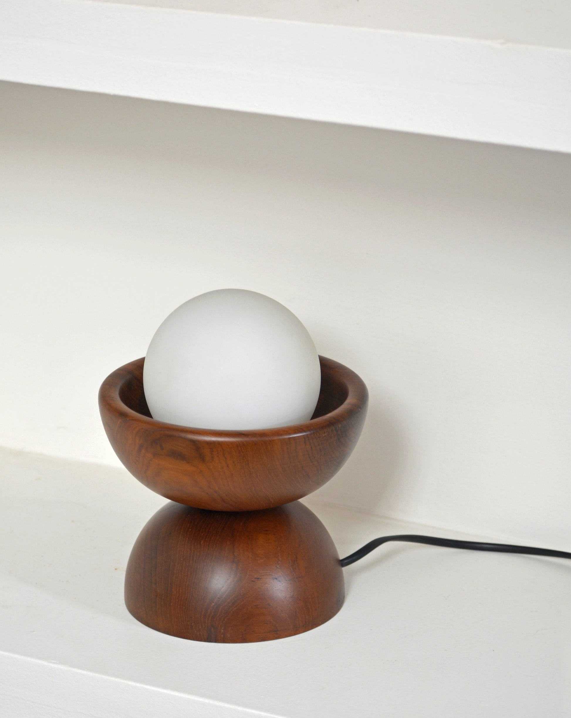 Semisos Table Lamp - Studio Indigene