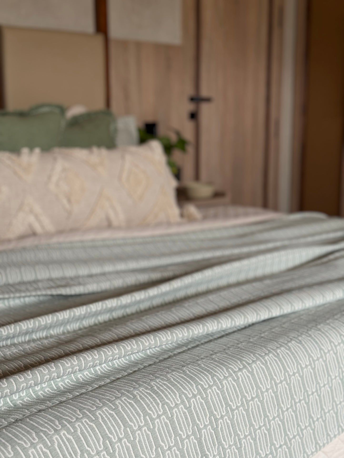 LIAM BEDDING