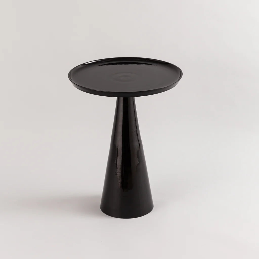 BLACK CONE TABLE