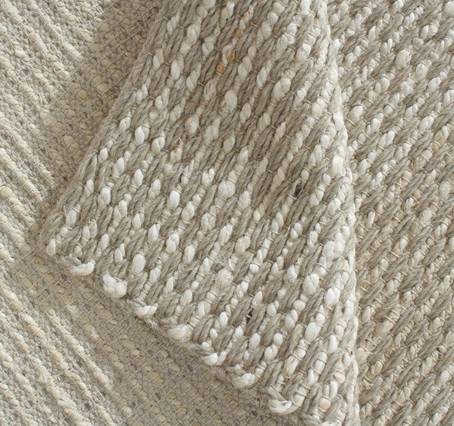 HOLA DOLA RUG