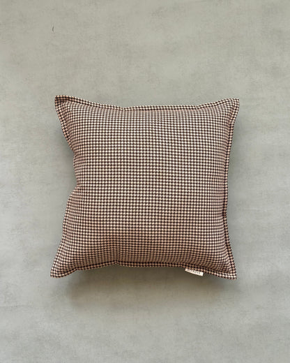JULES HOUNDSTOOTH CUSHION in BROWN - cotton cushion cover - ALTROVE