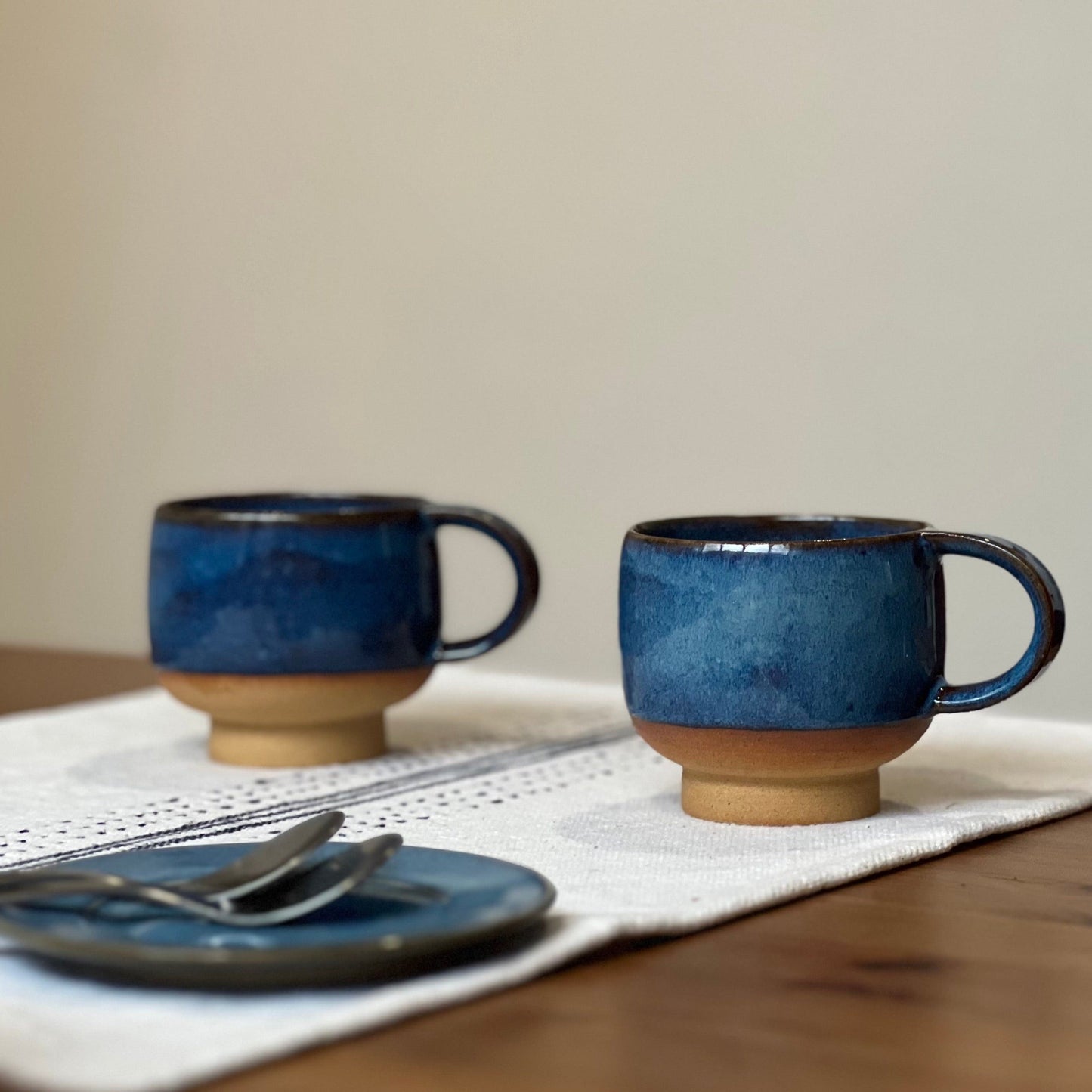 RETRO FOOTED CUP | SET OF 2