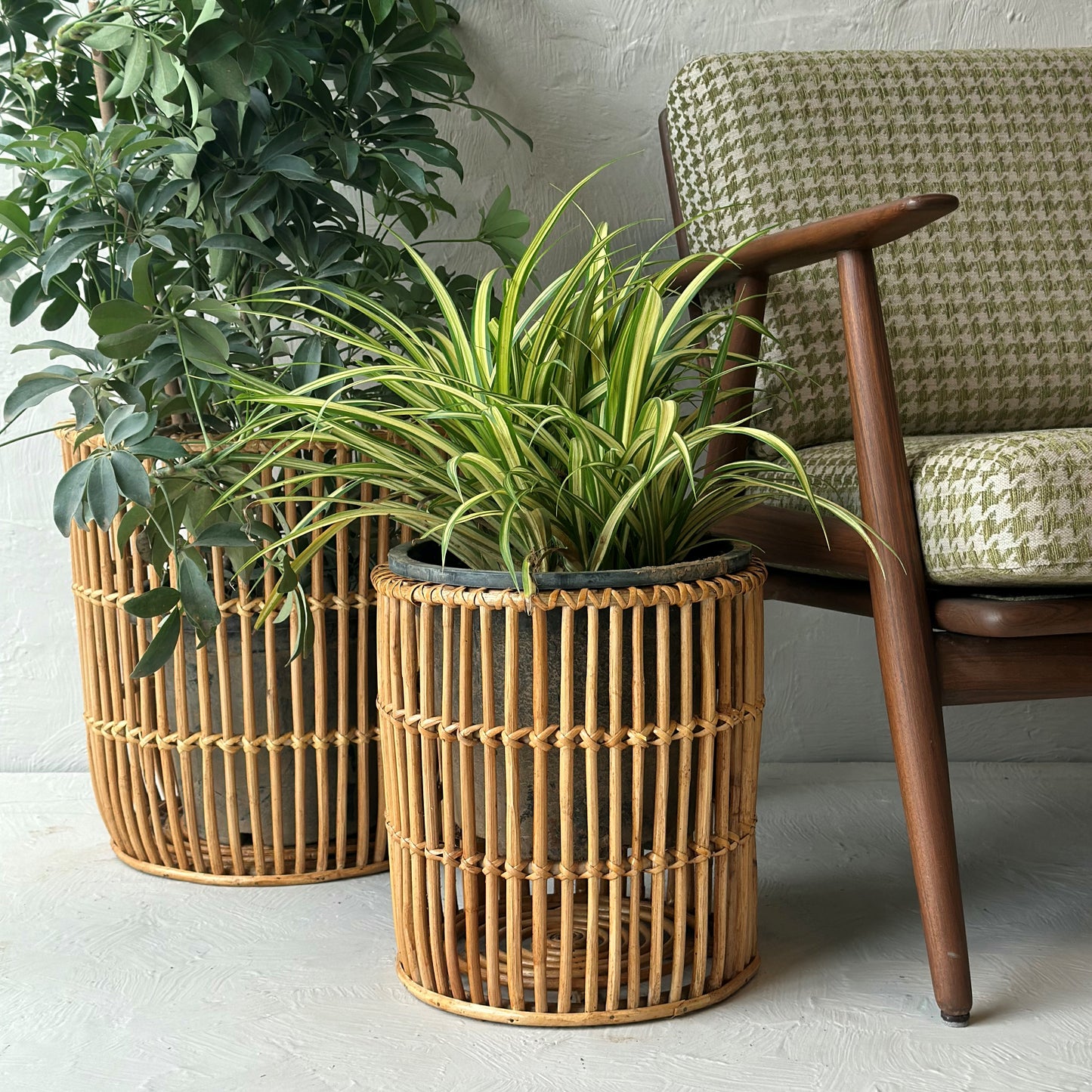 OPEN WEAVE PLANTER