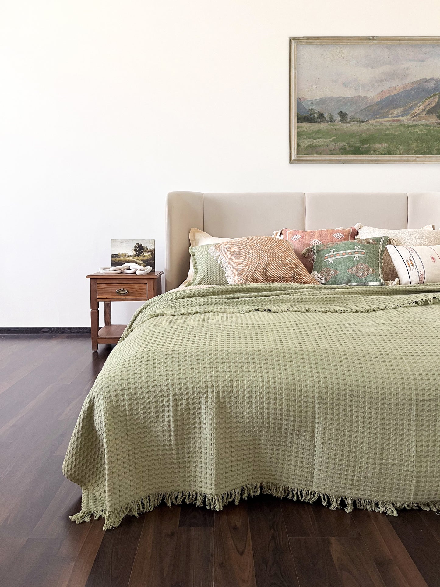 WILLOW WAFFLE BEDCOVER GREEN