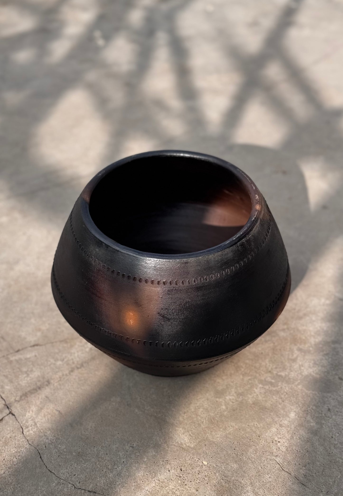 TAPPERED TERRA ASH VASE