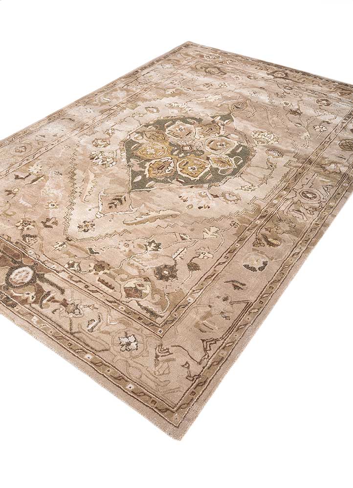 MYTHOS HAND TUFTED RUG