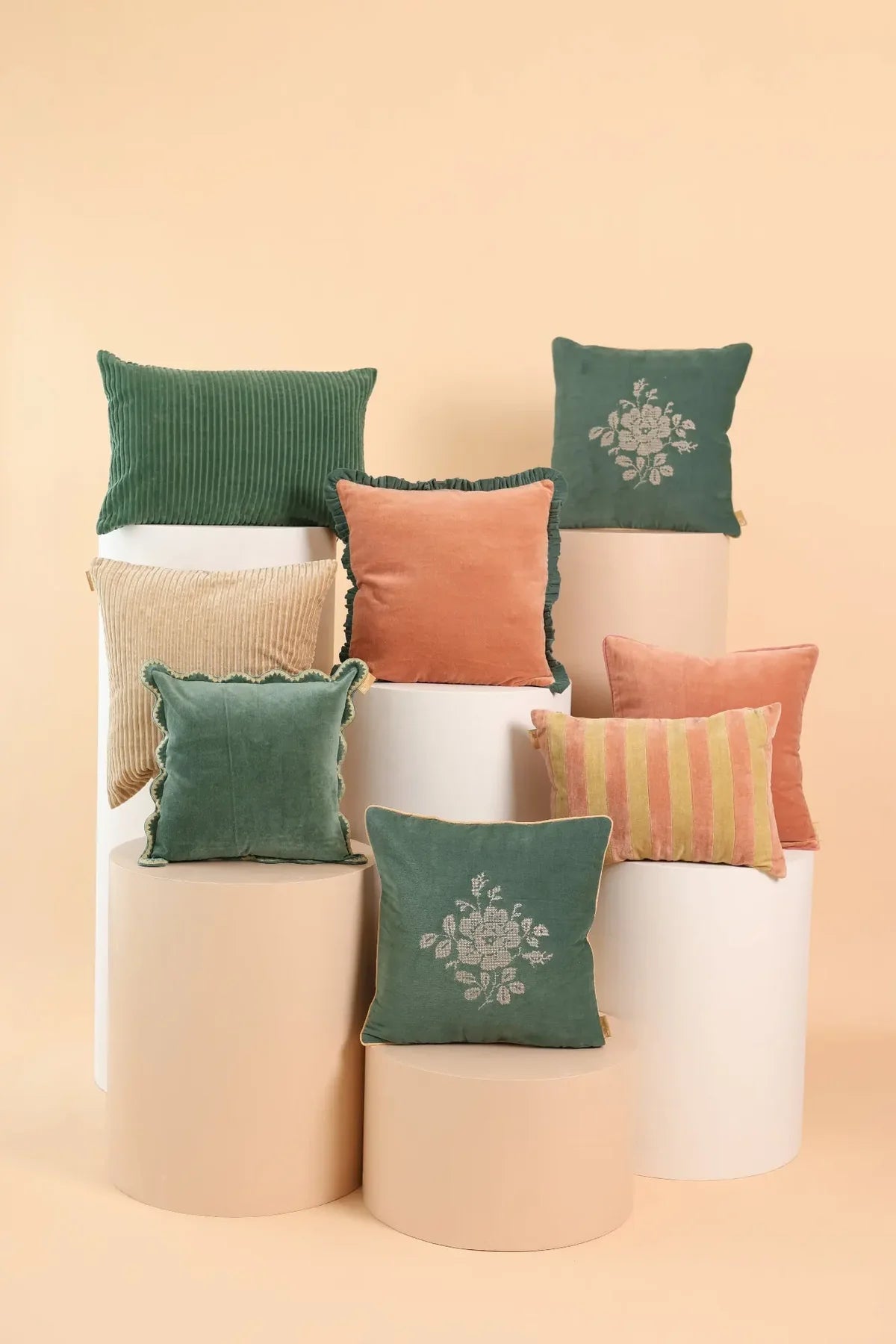 MIRAGE SCALLOP EUCALYPTUS CUSHION COVER