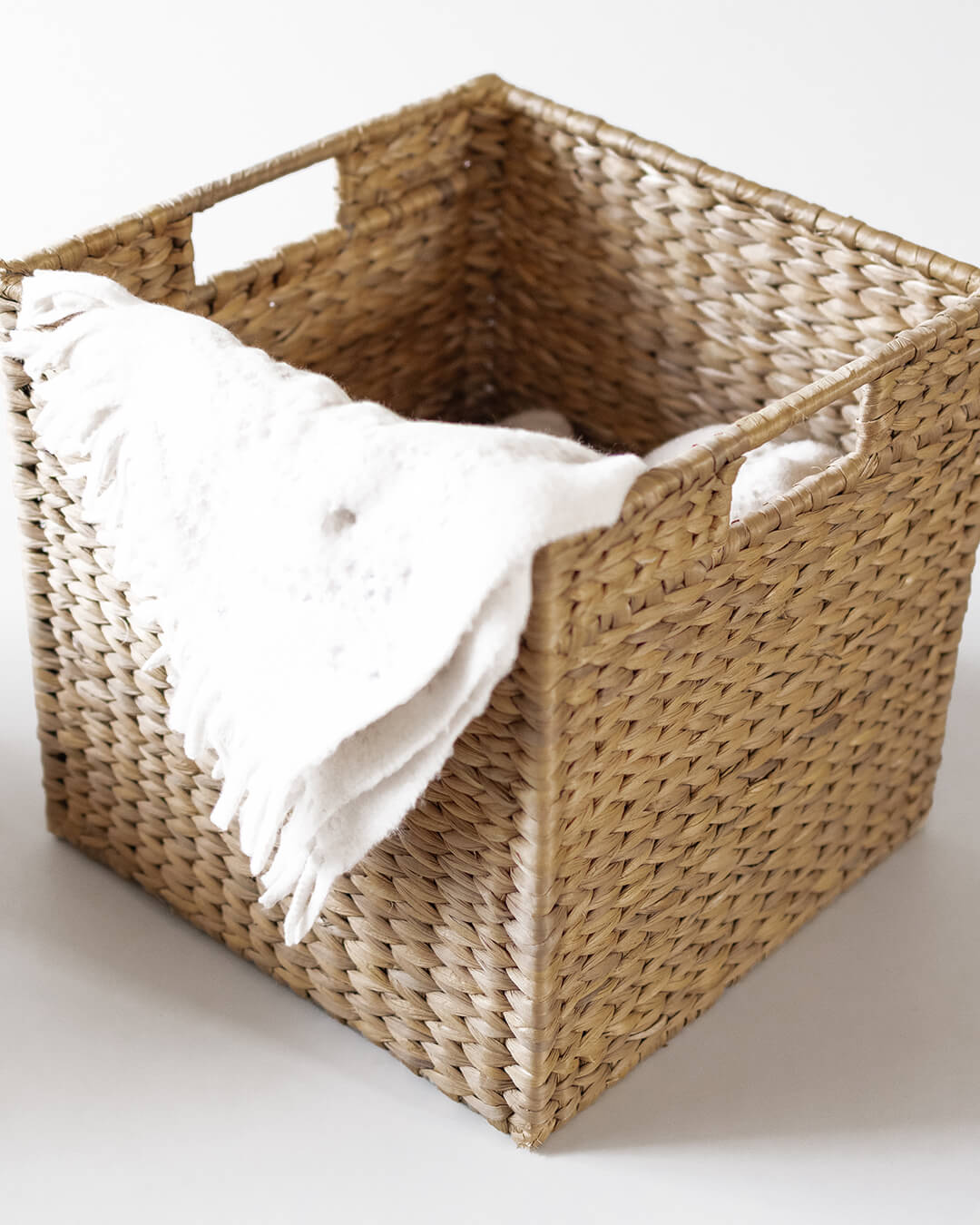 Rattan baskets online