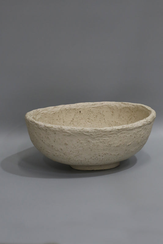 TRIKONA PAPER MACHE POT