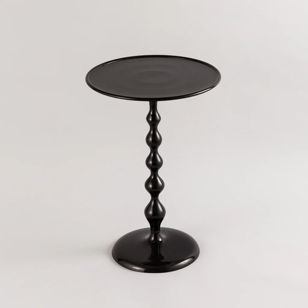 SWIRLY BLACK SIDE TABLE