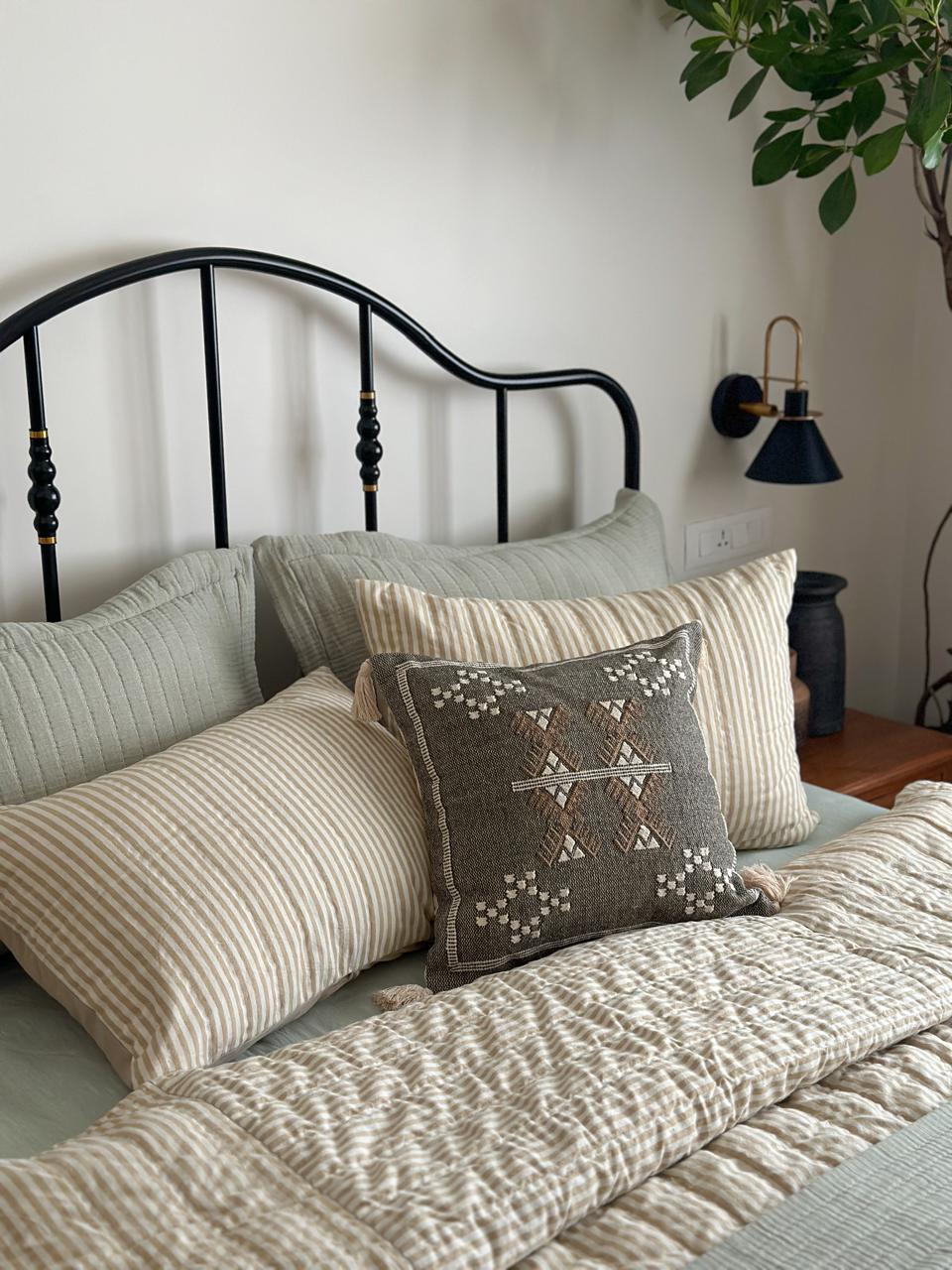 EDEN STRIPED BEDDING