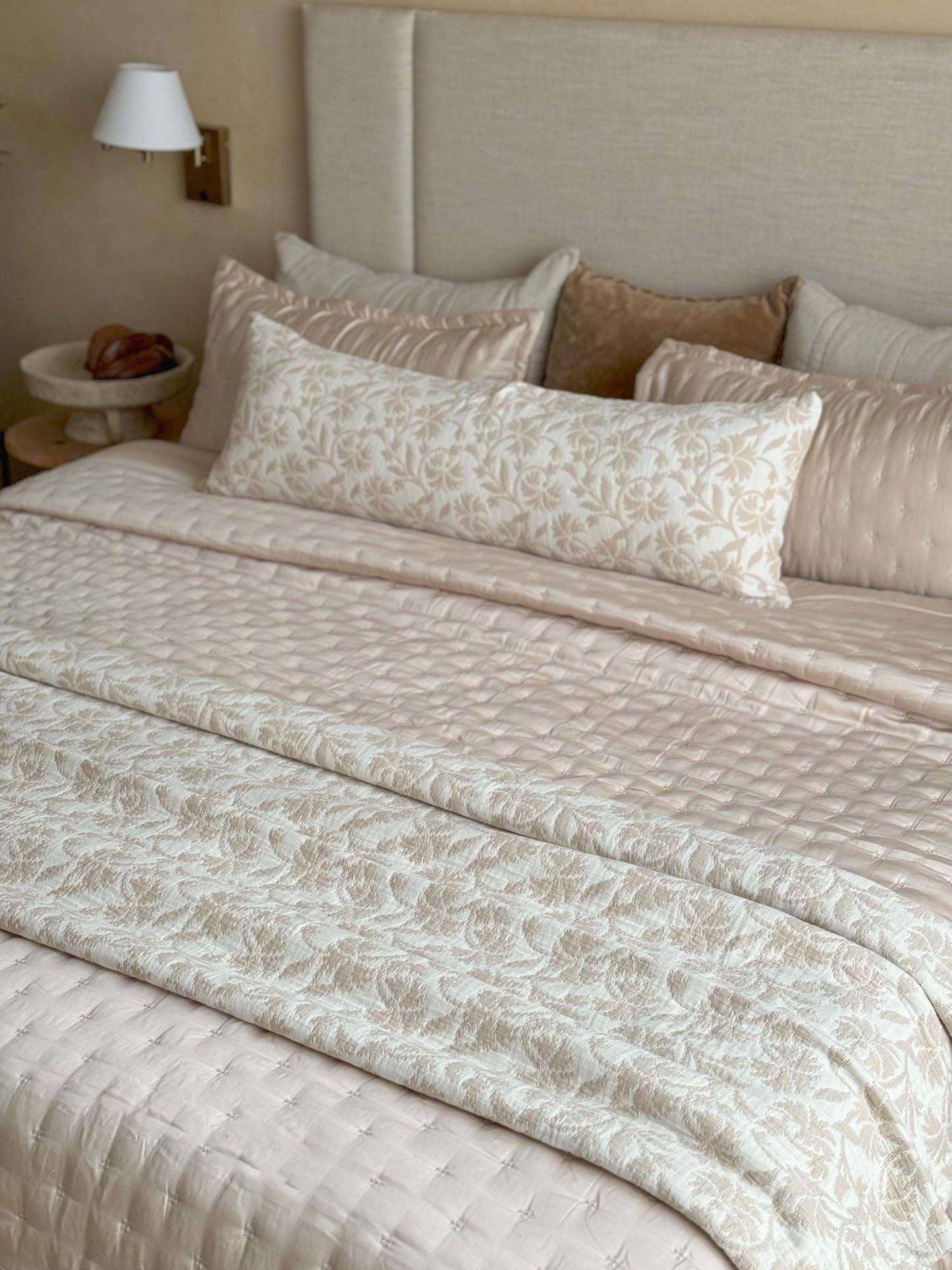 FLORIAN BED RUNNER