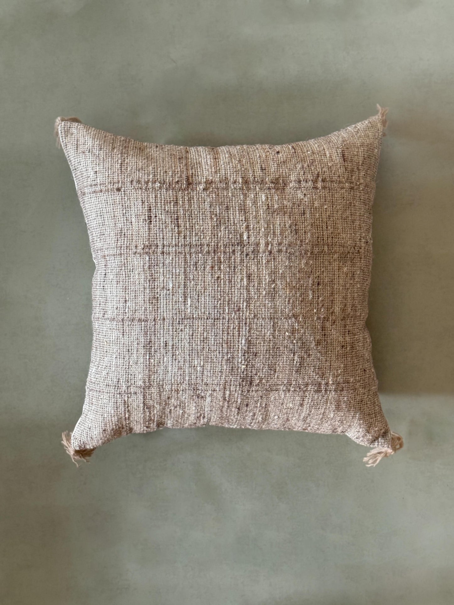 CELA CUSHION