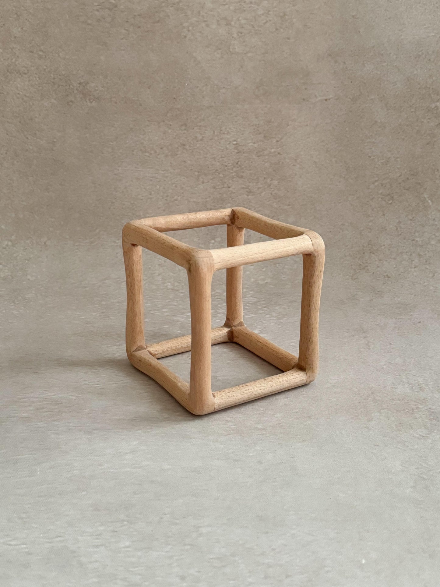 WOODEN CUBE