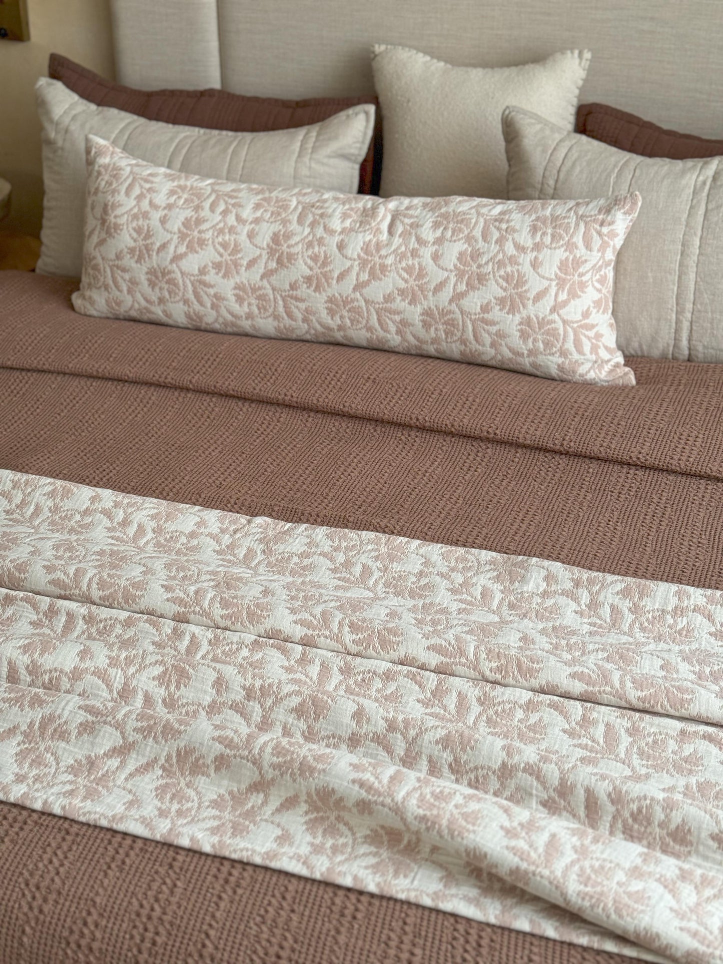 FLORIAN BED RUNNER