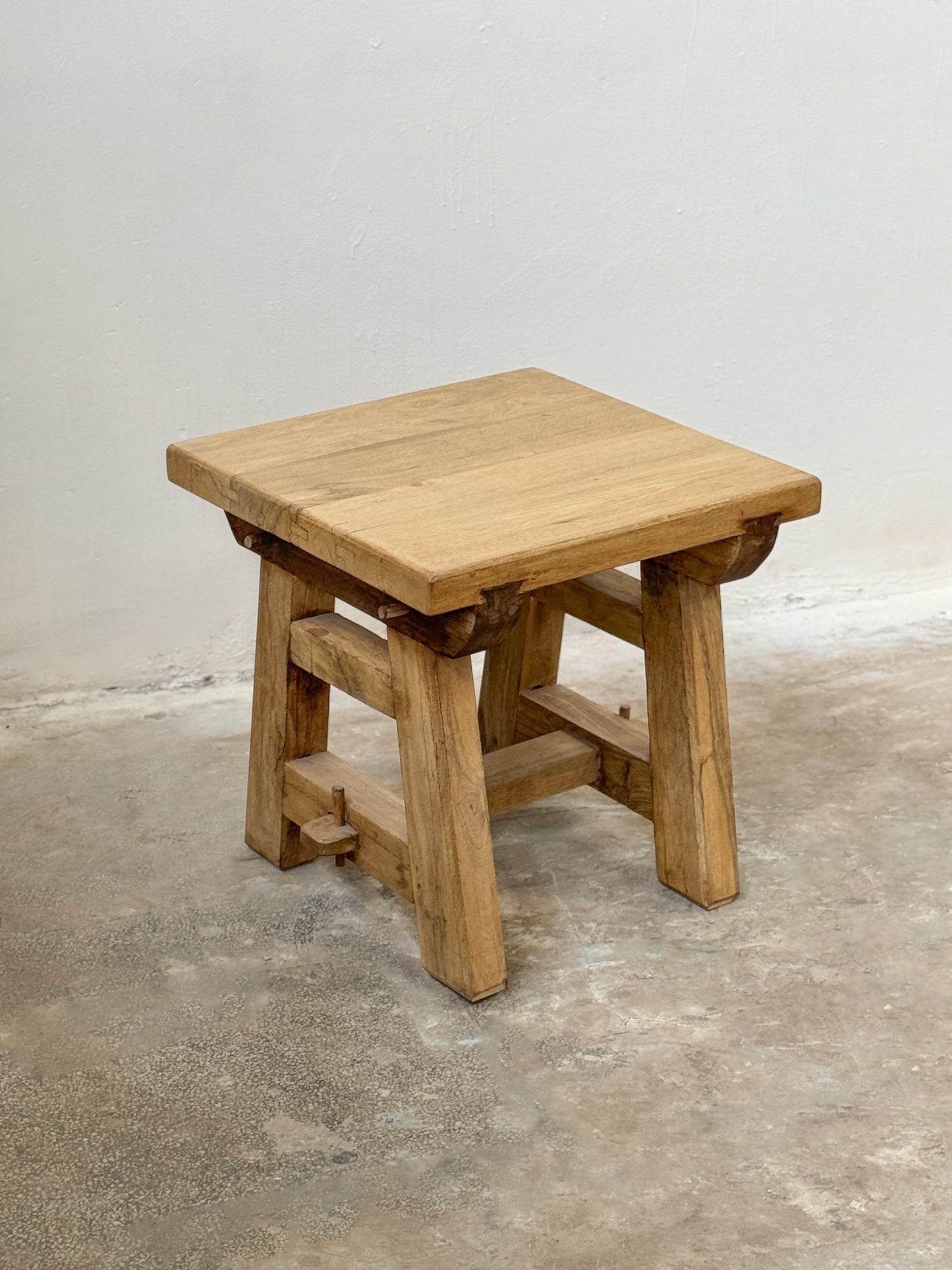 MARCEL SIDE TABLE