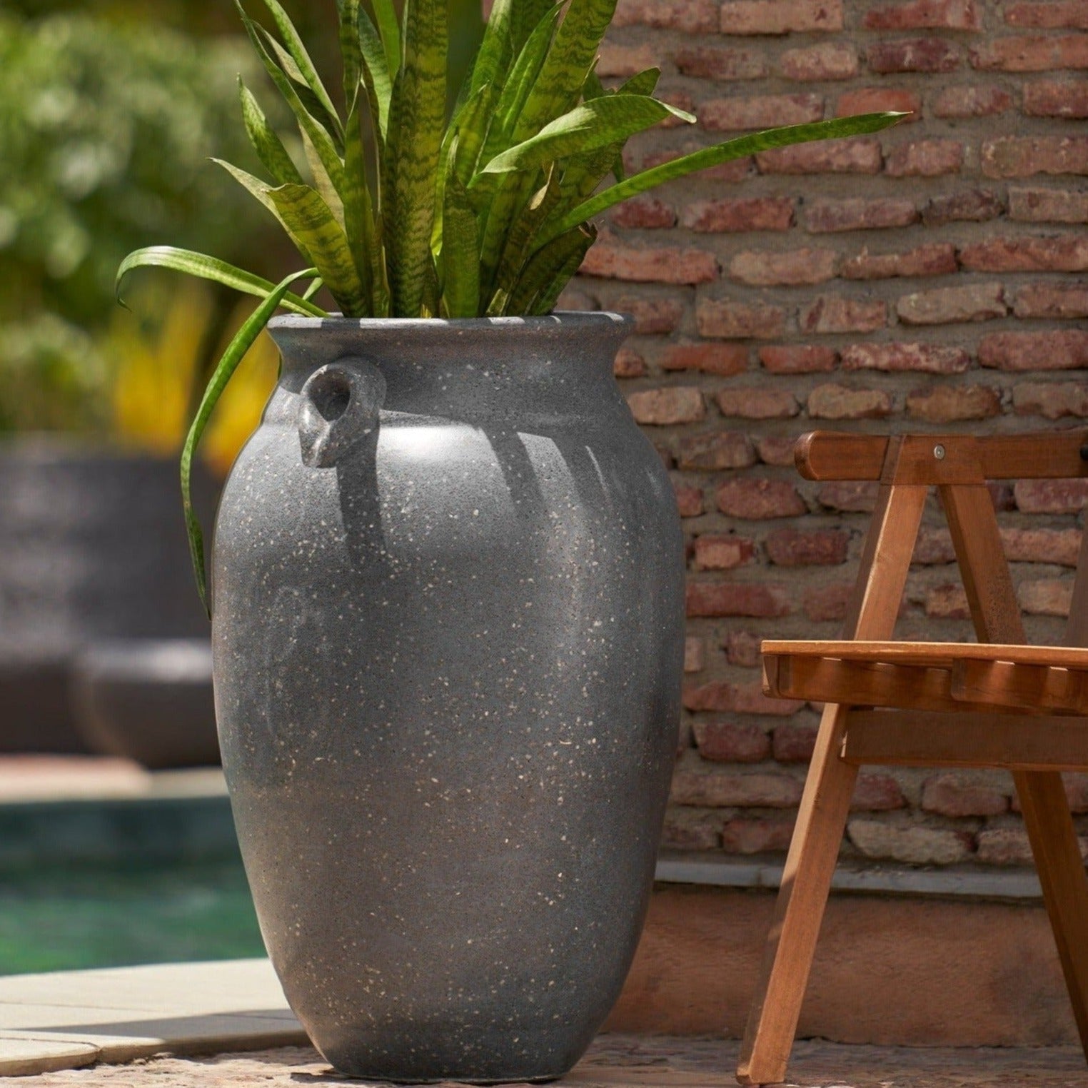 AMALFI PLANTER DARK GREY