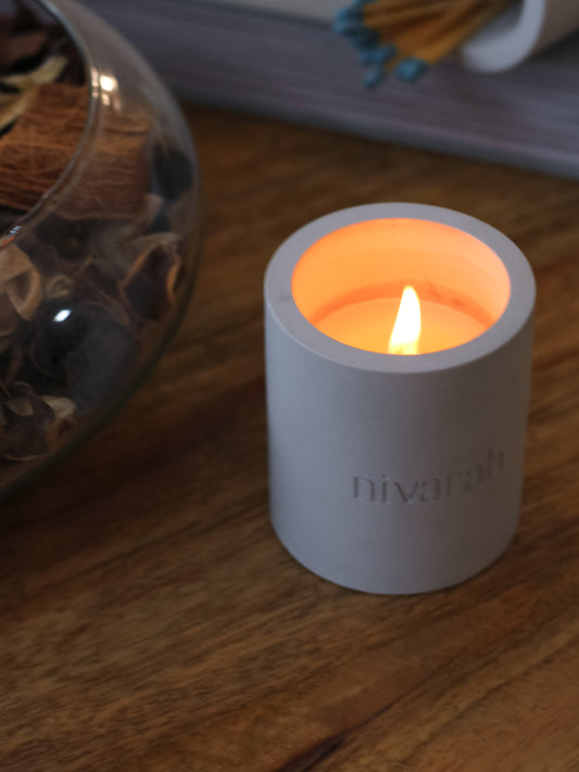 COASTAL BREEZE SCENTED CANDLE - SMALL