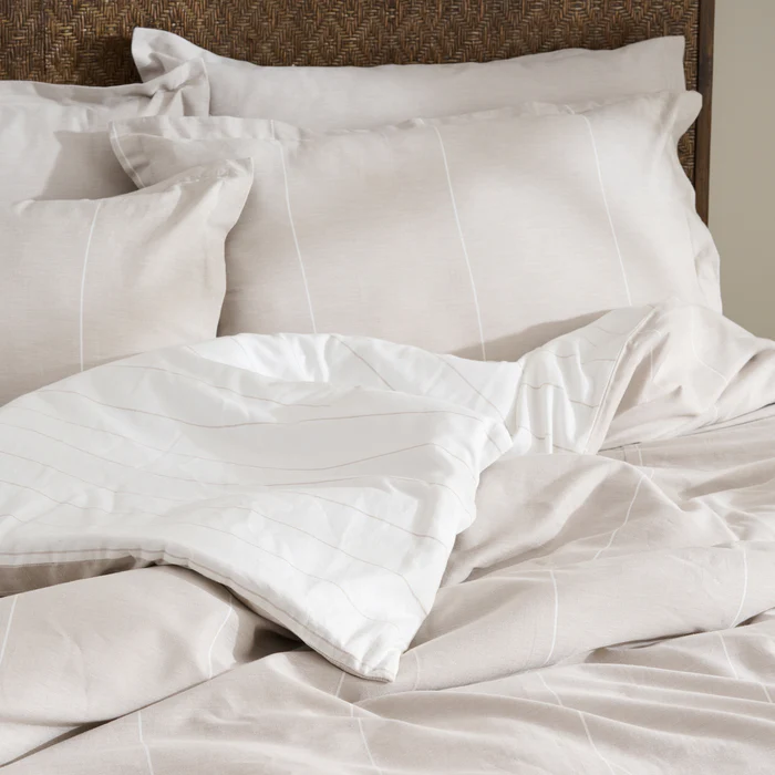 FEATHER PIN DUVET COVER