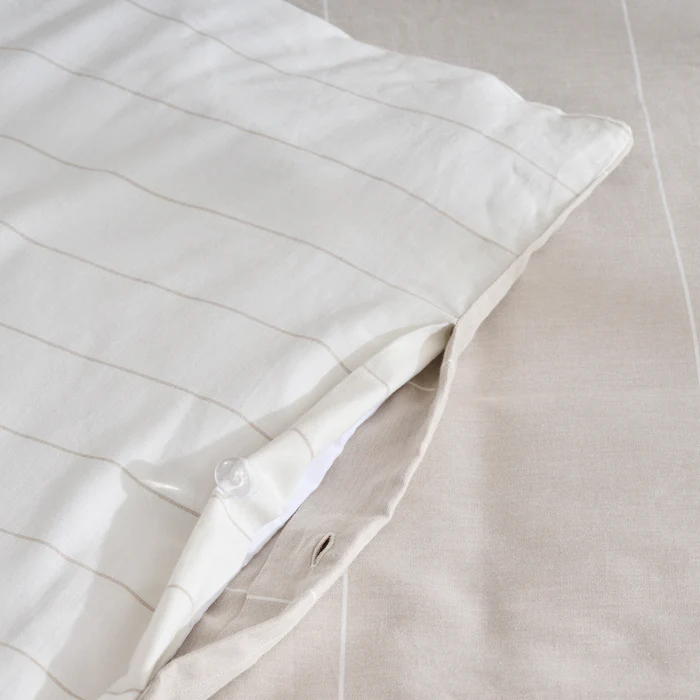 FEATHER PIN DUVET COVER