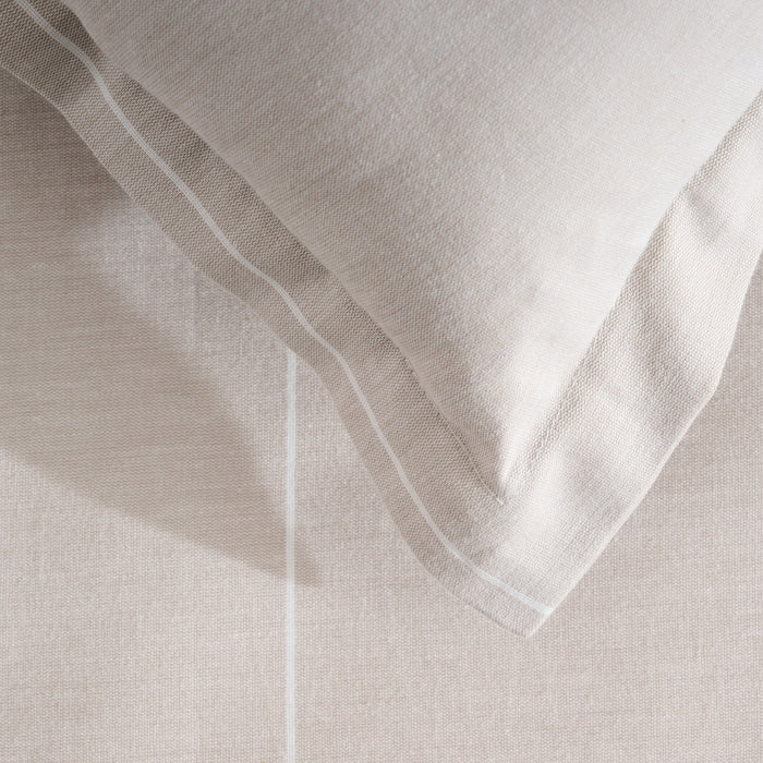 FEATHER PIN DUVET COVER