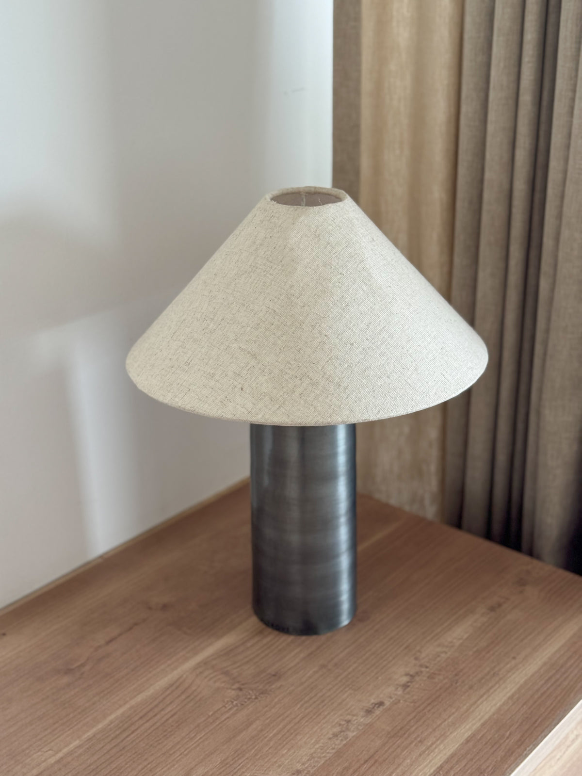CARA TABLE LAMP