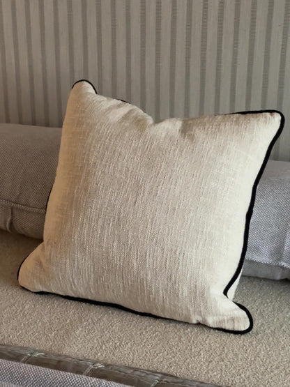 STEVE CUSHION