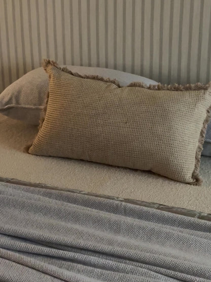 RUTH CUSHION
