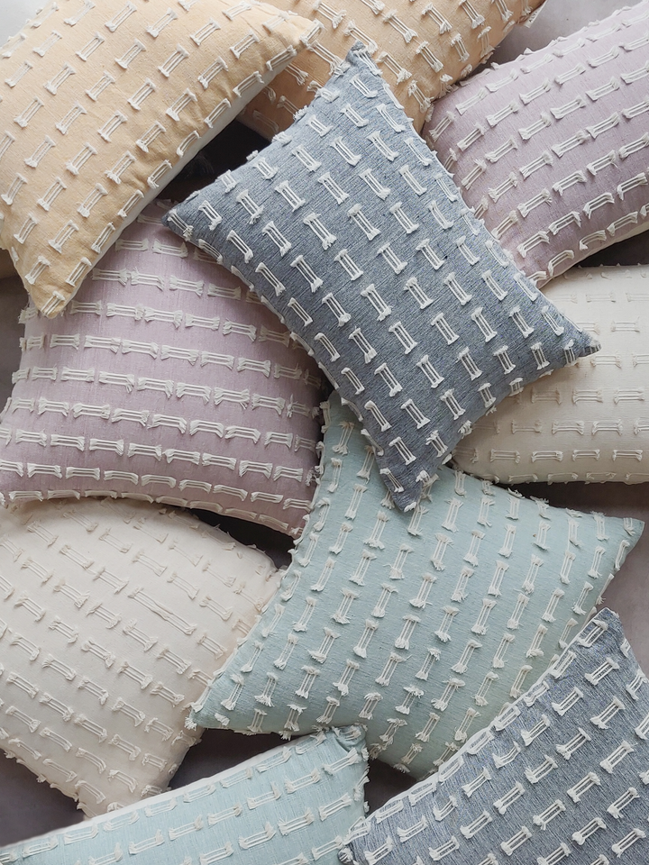 OBLONG CUSHIONS ALTROVE