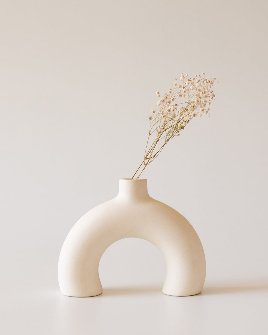 ceramic vase by Kolus Home India