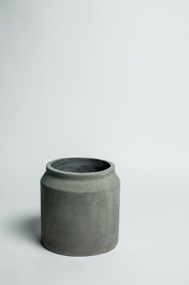 CONCRETE PLANTER - MAISON