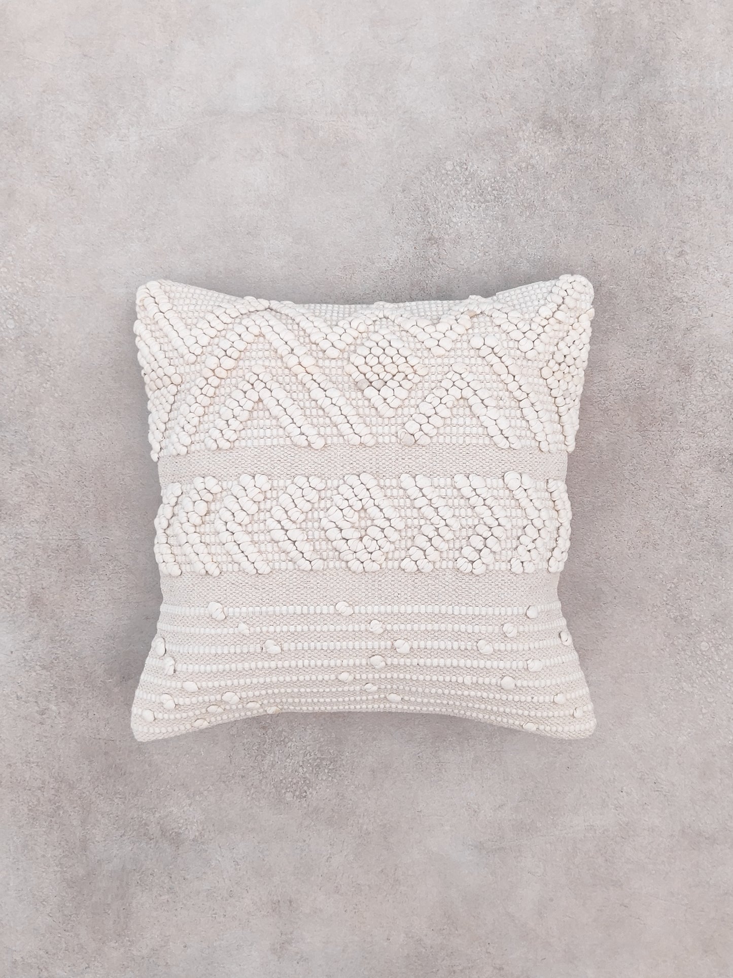 SABINE PATTERNED CUSHION IVORY