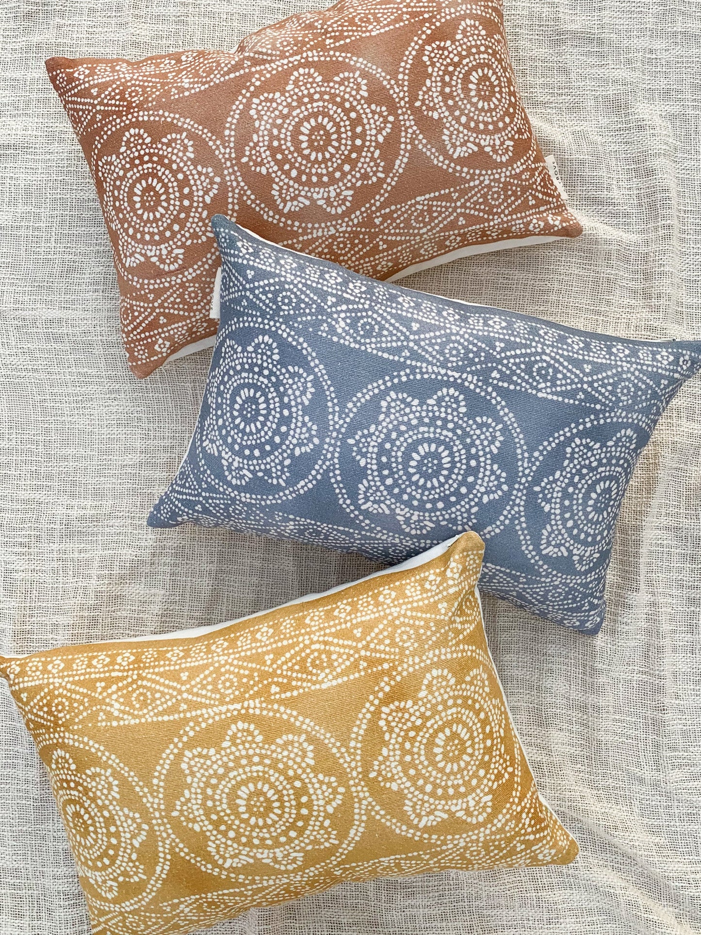 ALANNA BATIK CUSHION