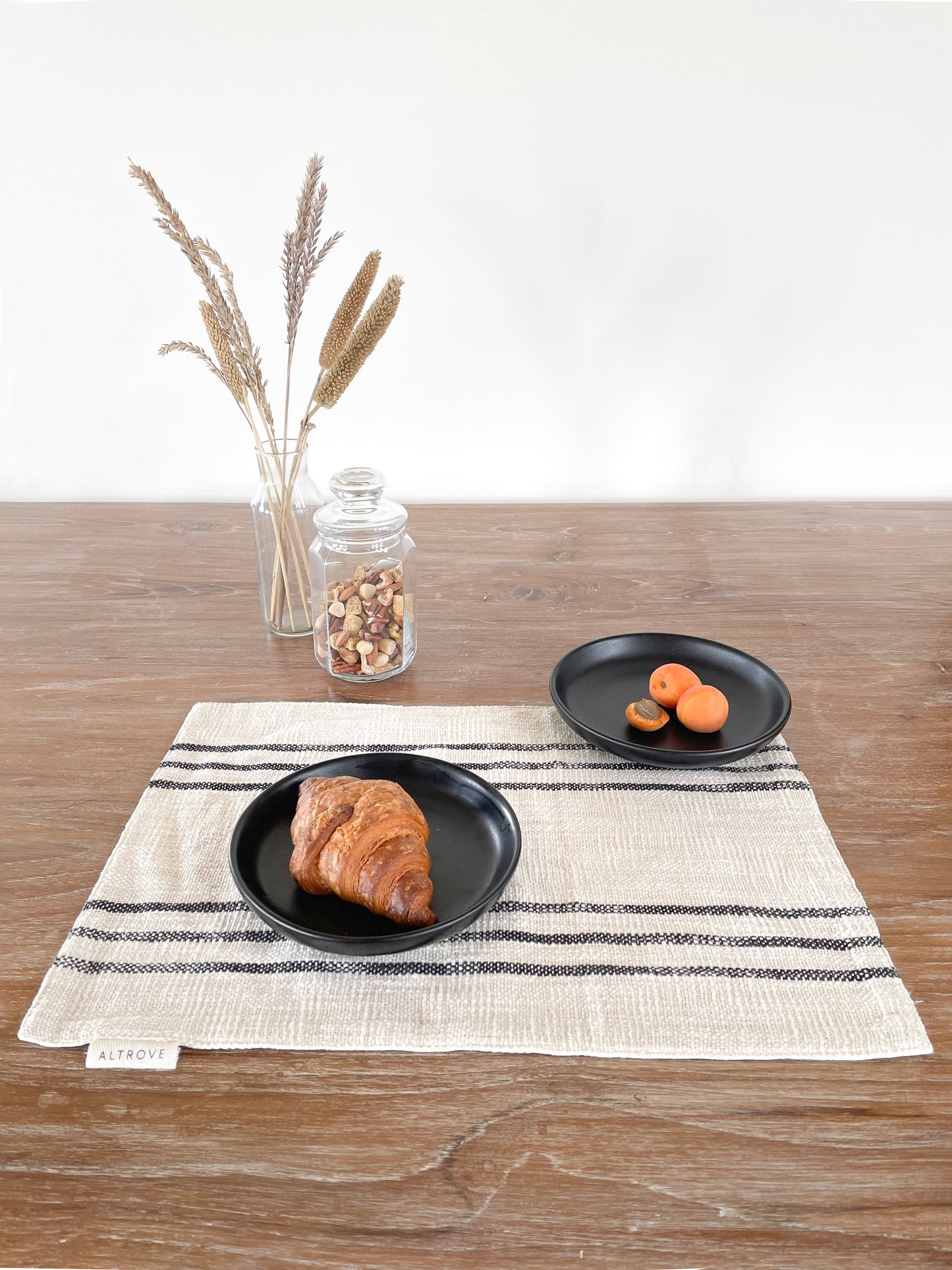 BRIDGER TABLE LINEN